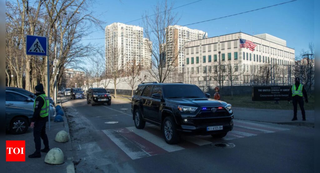 US Embassy Kyiv: US embassy shuts down in Kyiv over likely 'significant air attack'