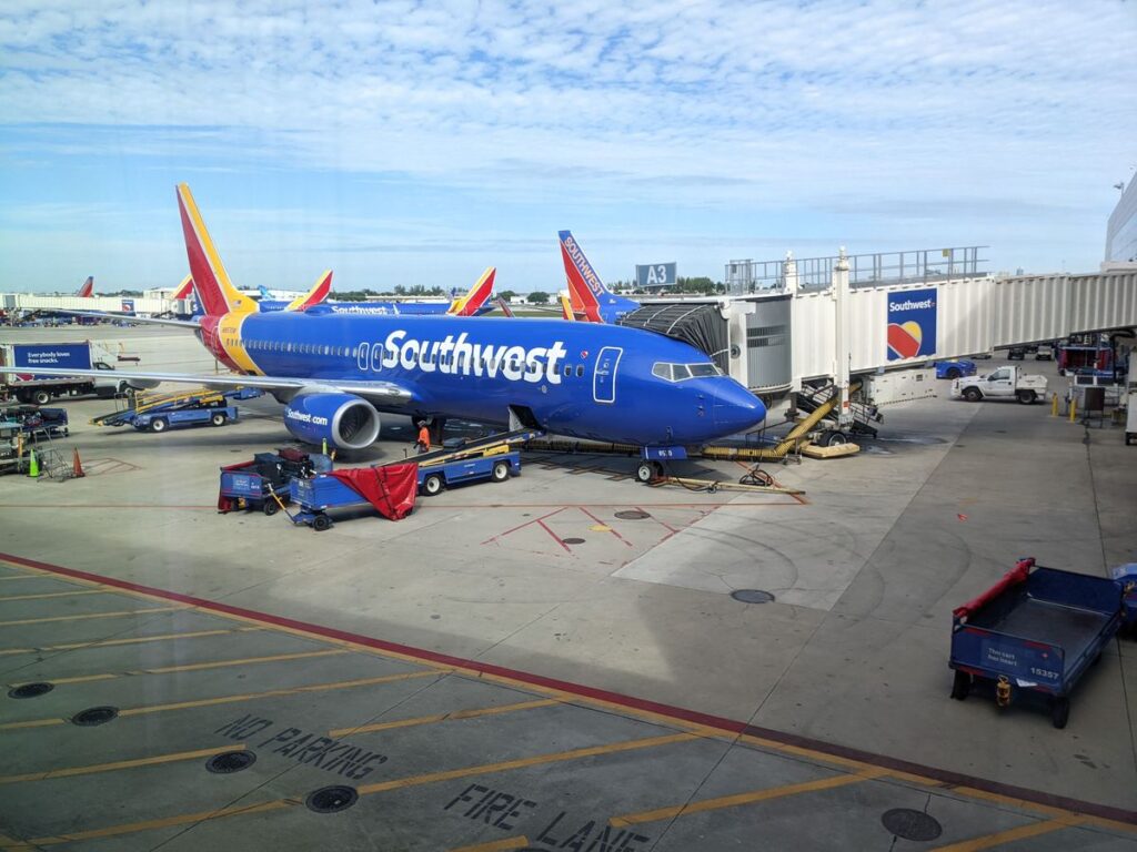 Southwest Airlines Extends Flight Schedule, Adds New Seasonal Service