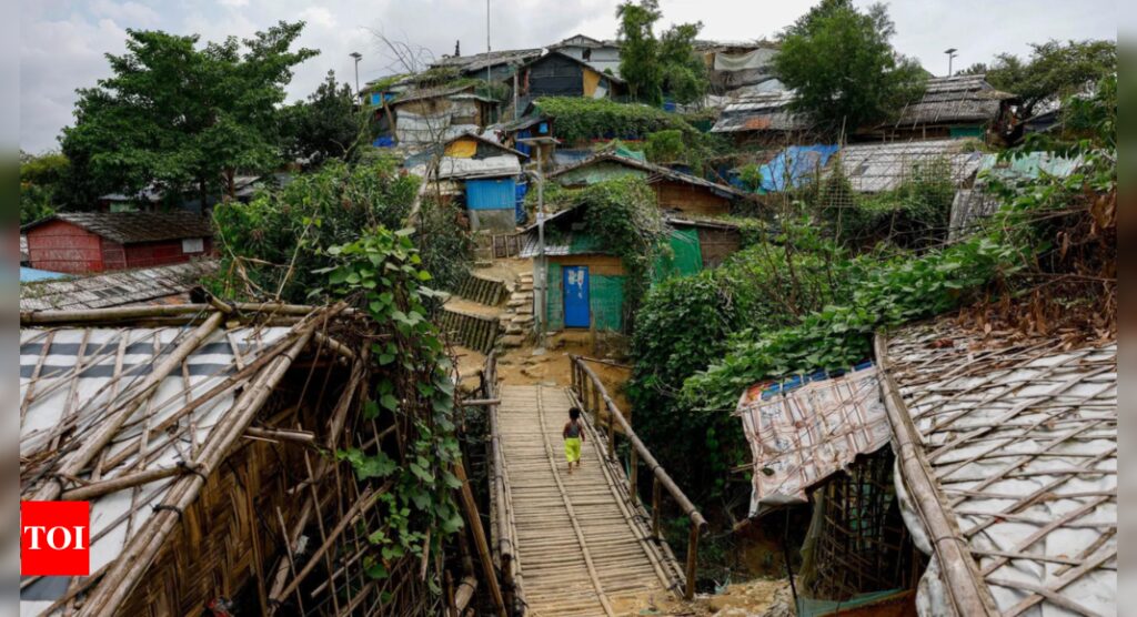 In world's largest refugee camps, Rohingya mobilise to fight in Myanmar