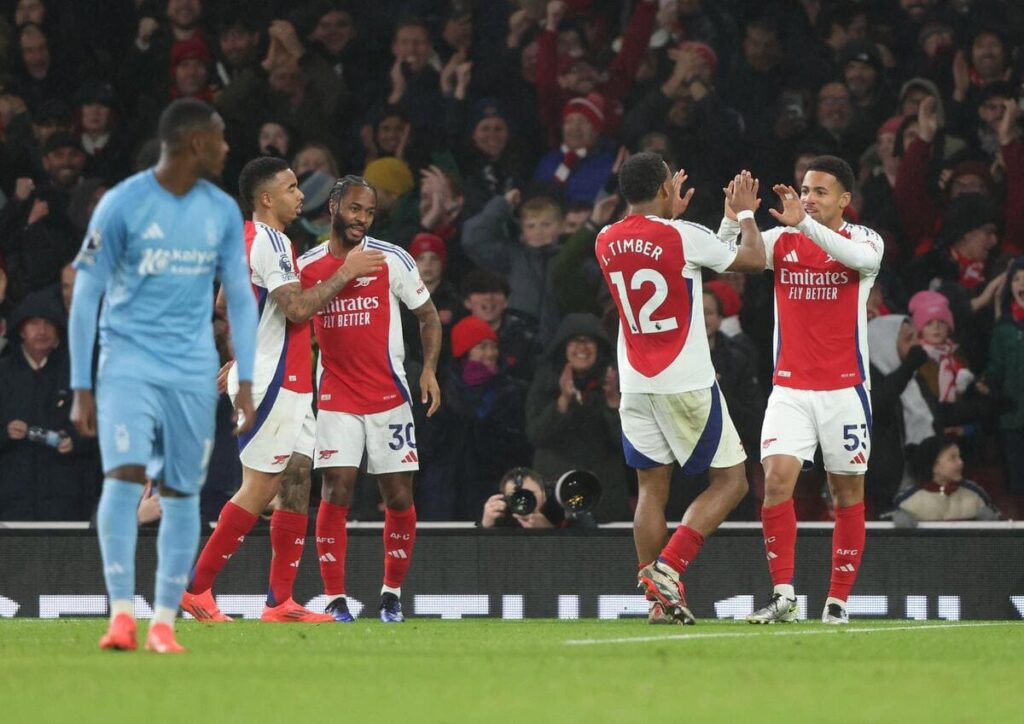 Big wins for Arsenal and Wolves as domestic duties resume