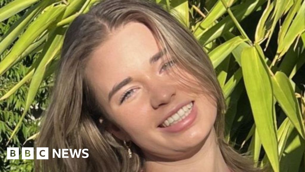 Holly Bowles sixth to die of suspected methanol poisoning in Laos