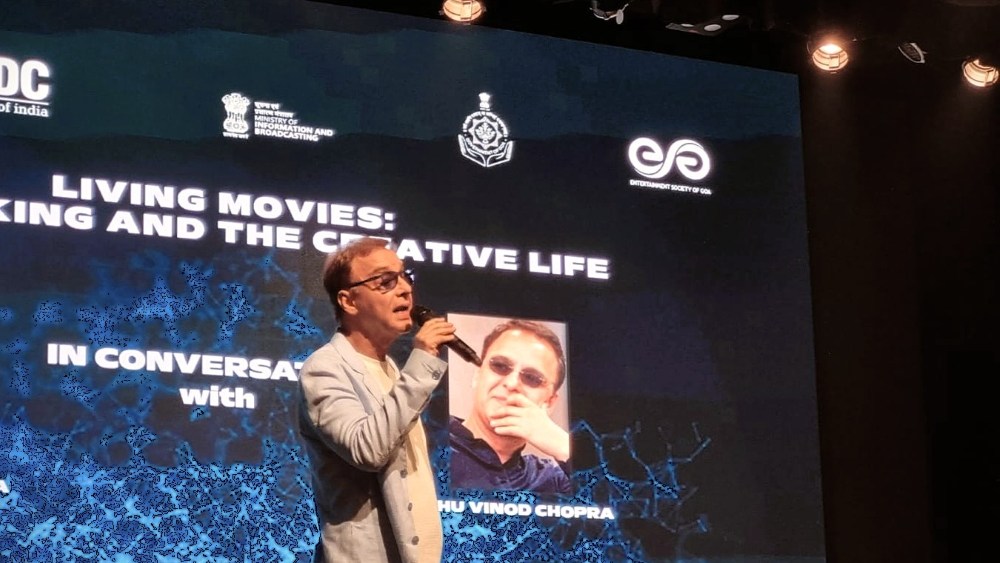 Vidhu Vinod Chopra Relives his 'Zero Moments' in Goa Masterclass