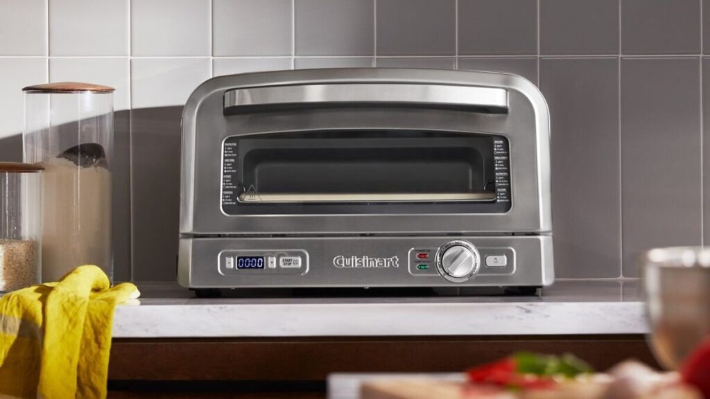 Best kitchen deal: Save 57% on the Cuisinart Indoor Pizza Oven at Amazon