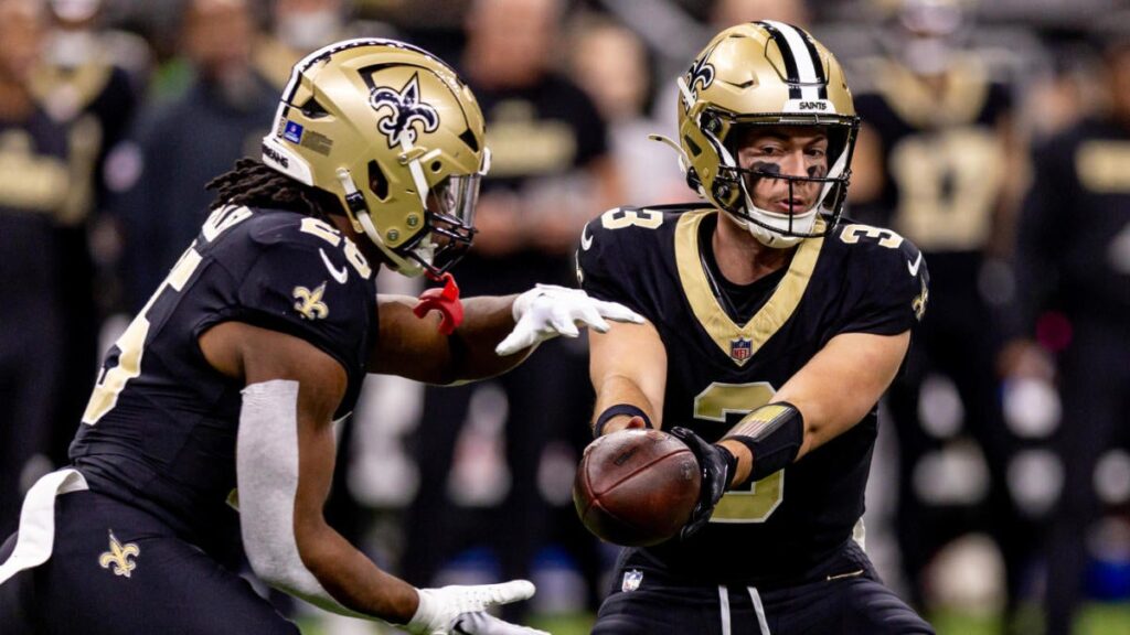 Saints vs. Packers odds, spread, line, time: Week 16 Monday Night Football picks from NFL model on 27-11 run