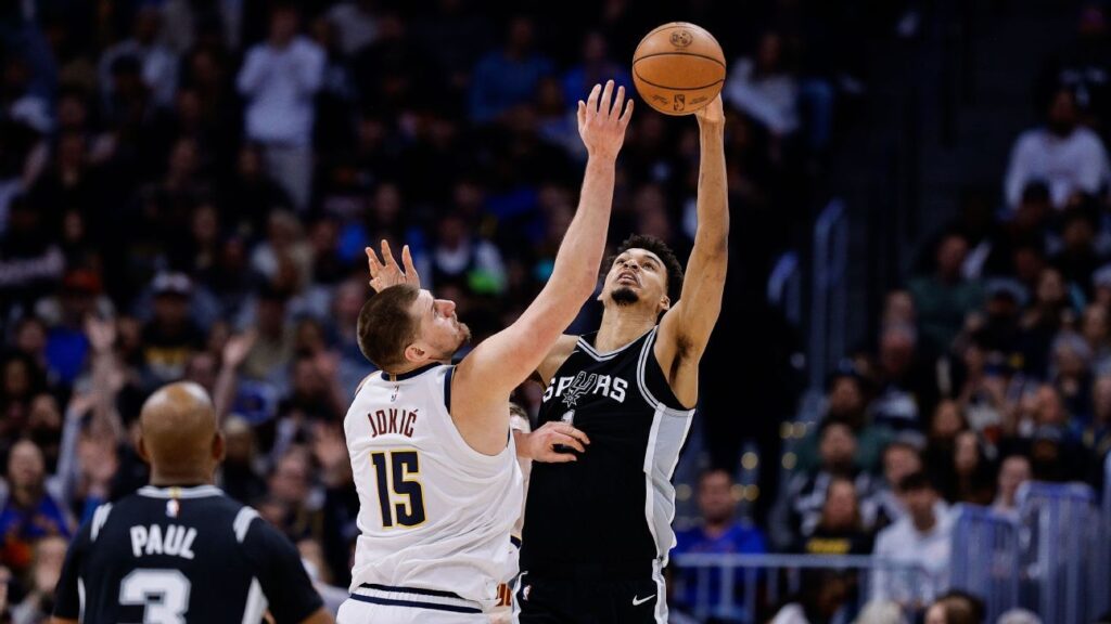 Late Wembanyama steal helps Spurs overcome big Jokic night