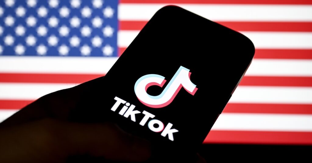 TikTok begins restoring service for U.S. users after Trump comments