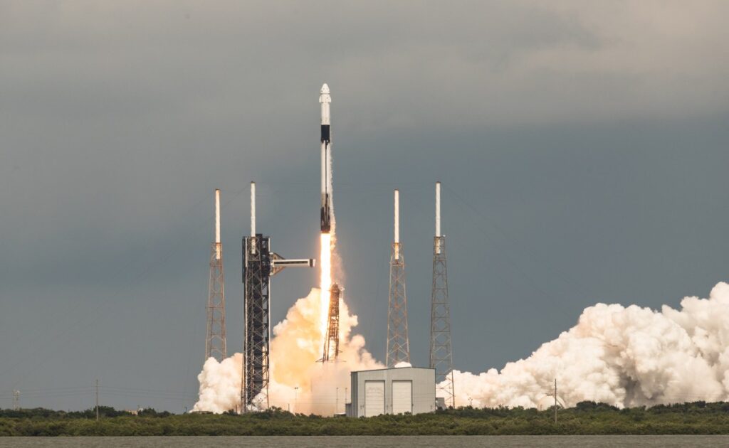 A SpaceX Falcon 9 rocket lifts off from launch pad 40 at the Cape Canaveral Space Force Station in Florida.