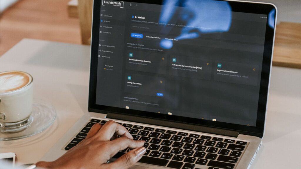 Pass AI detectors with Undetectable Humanizer for £33