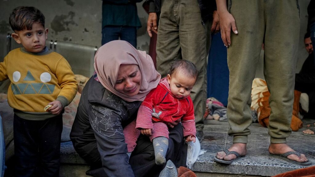 Video. Israeli airstrike destroys Gaza prison, leaving dozens dead