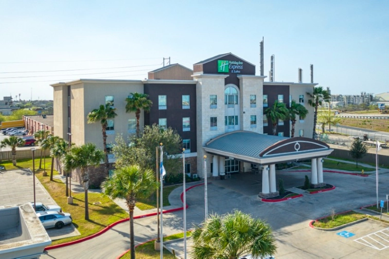 64-Key Holiday Inn Express & Suites Corpus Christi North Listed for Sale