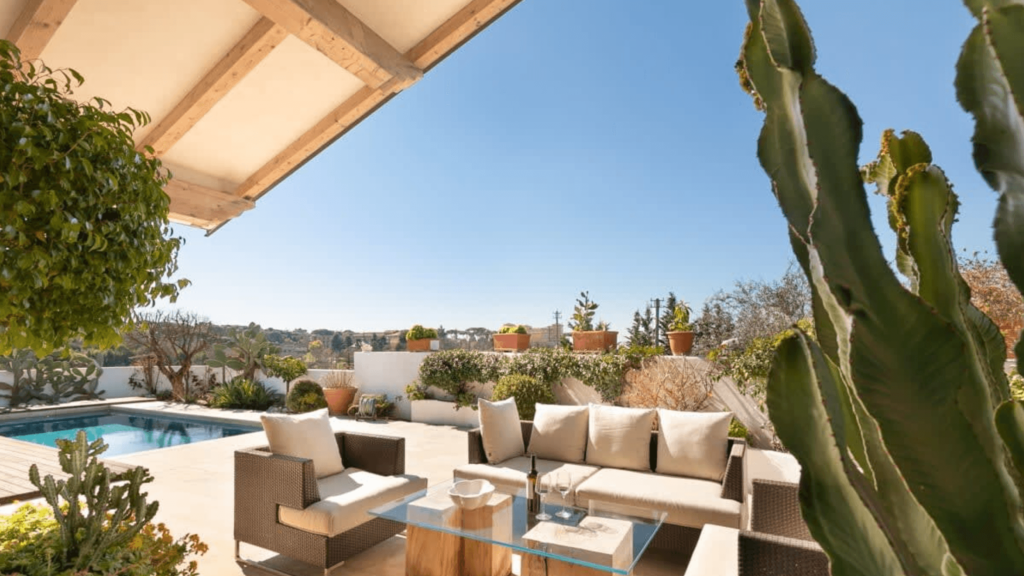 20 Best Airbnbs in Rome for 2025