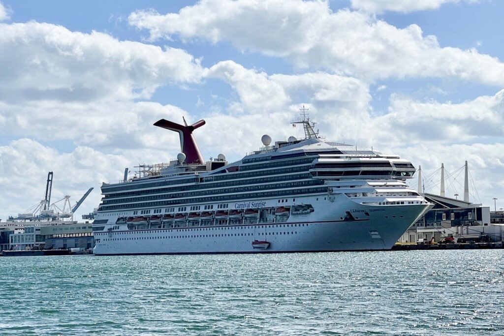 Carnival Cruise Line urges vacationers to take action after receiving complaints