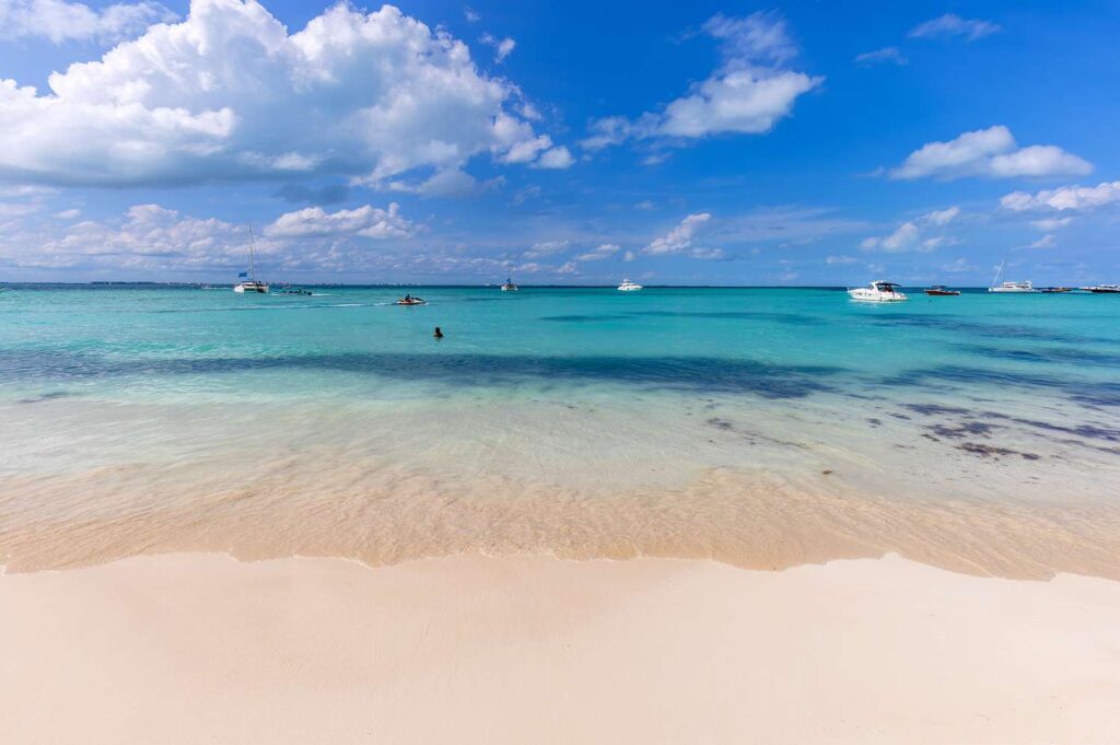 Mexico Has the Most Blue Flag Beaches in North America