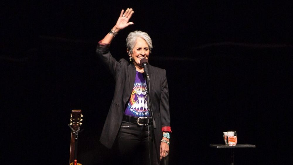 Joan Baez Slams 'Incompetent Billionaires' Running America