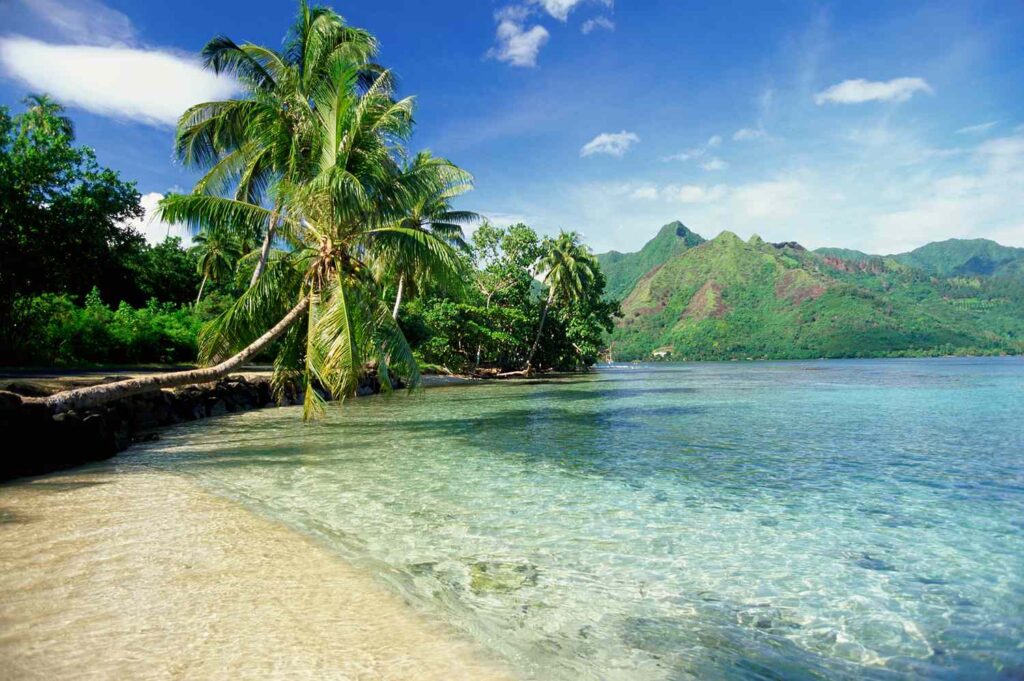 Air Tahiti Nui Provides Free Kids Fares When Traveling With Parents