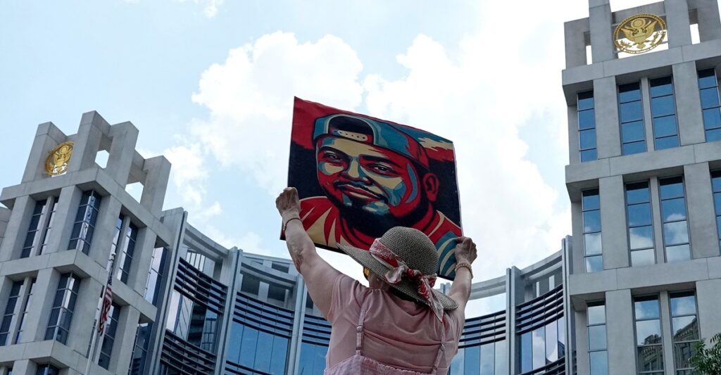 Inside the Negotiations Over Abrego Garcia’s Release